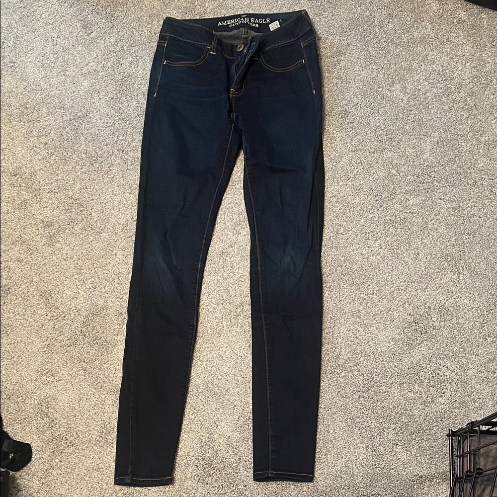 Women’s super stretch low rise dark denim skinny jeggings